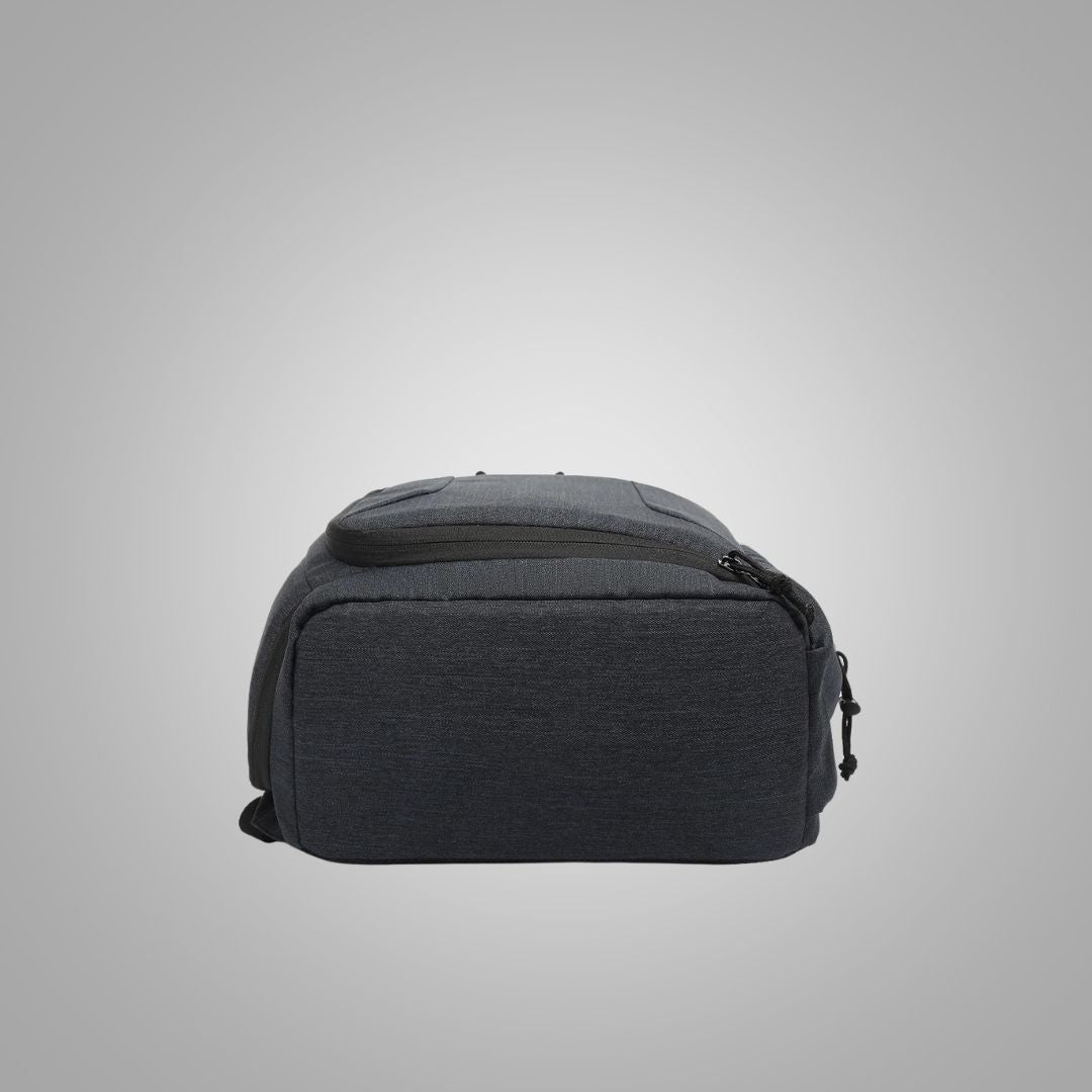 flexsmart™ Multifunctional Camera Backpack